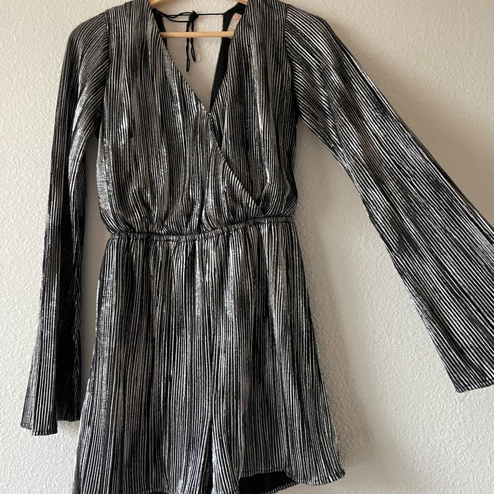 Gianni Bini romper with tassel tie in the back